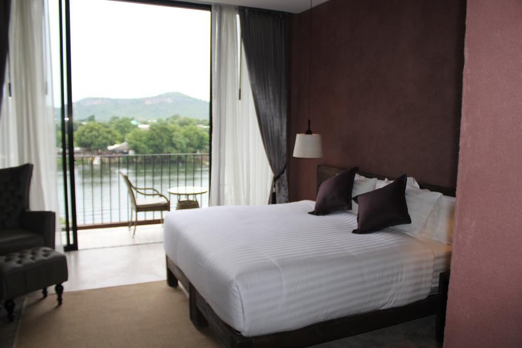 The Glory River Kwai Hotel Канчанабурі Екстер'єр фото